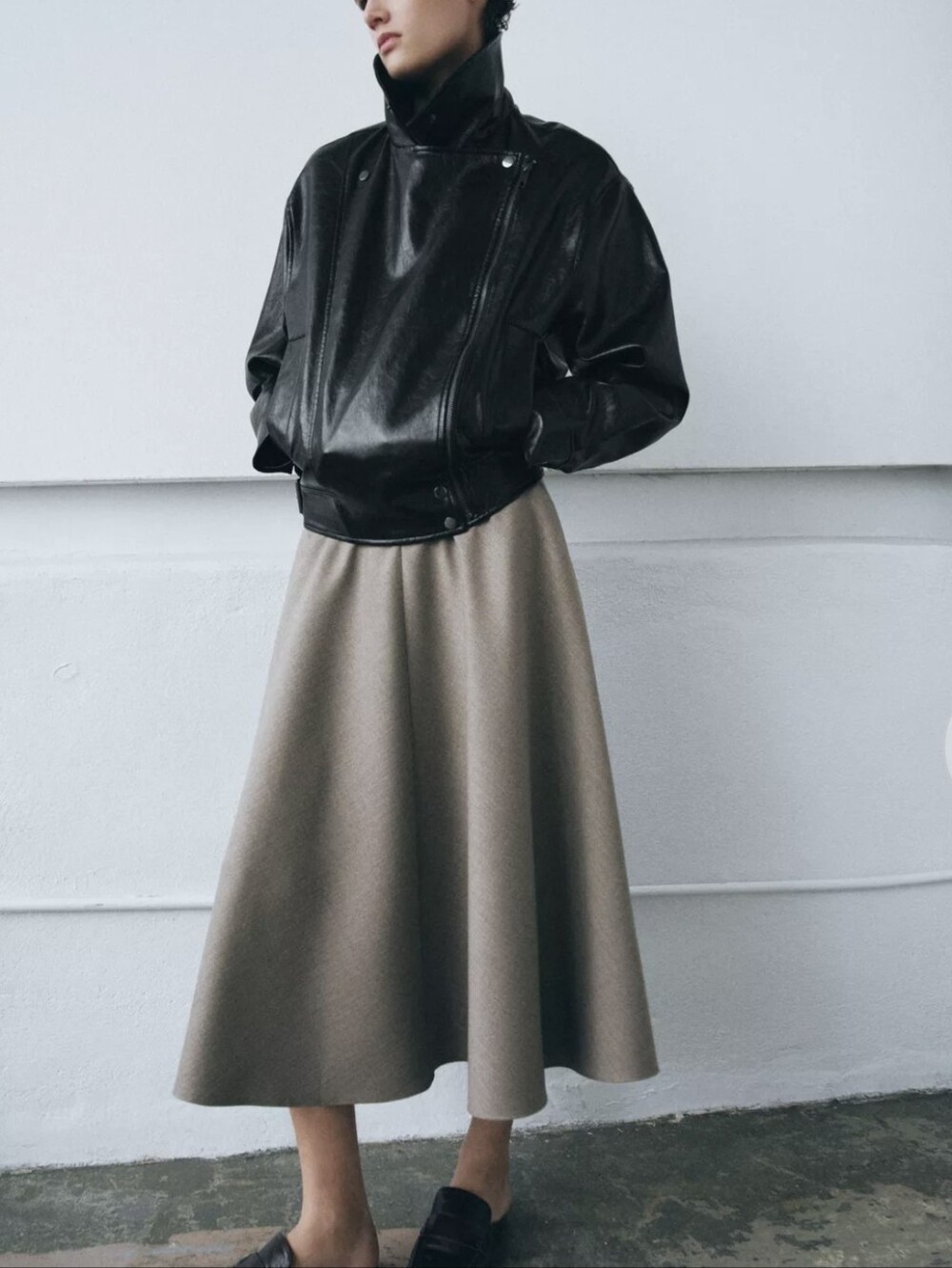 ZARA HERRINGBONE CAPE SKIRT (M)